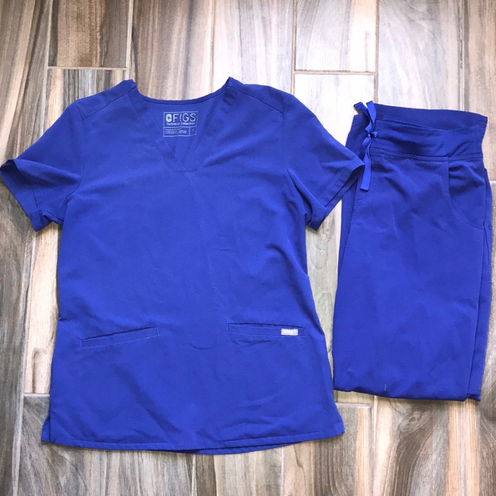 Figs scrub set
